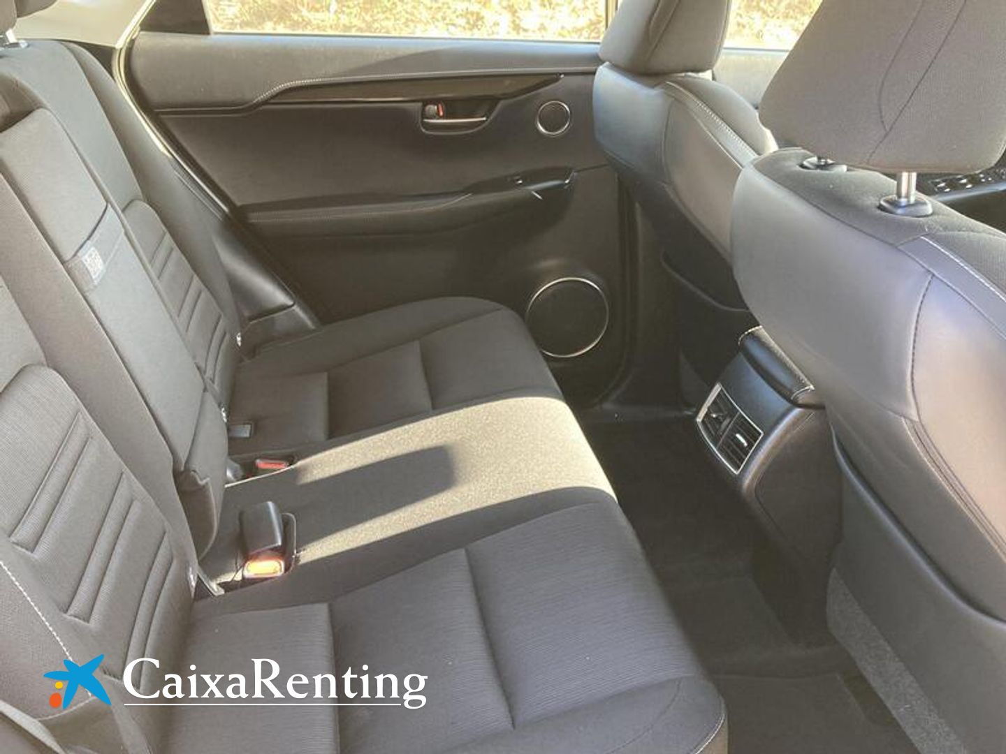 Lexus NX 300h Business Navigation 2WD 145 kW (197 CV)
