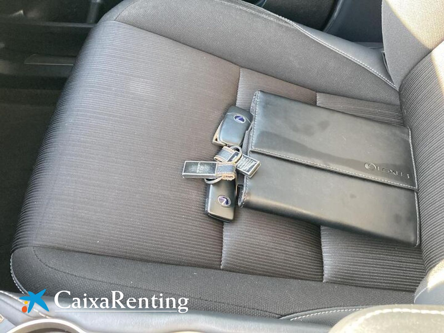 Lexus NX 300h Business Navigation 2WD 145 kW (197 CV)