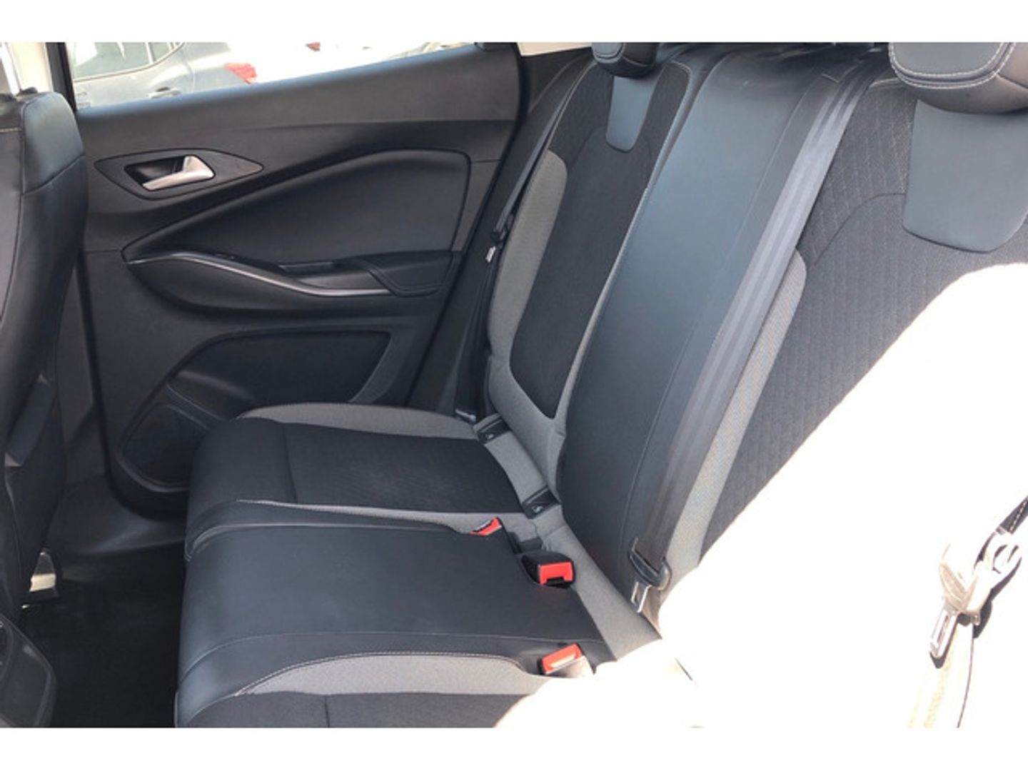 Opel Grandland X 1.2 Turbo S&S Design Line 96 kW (130 CV)