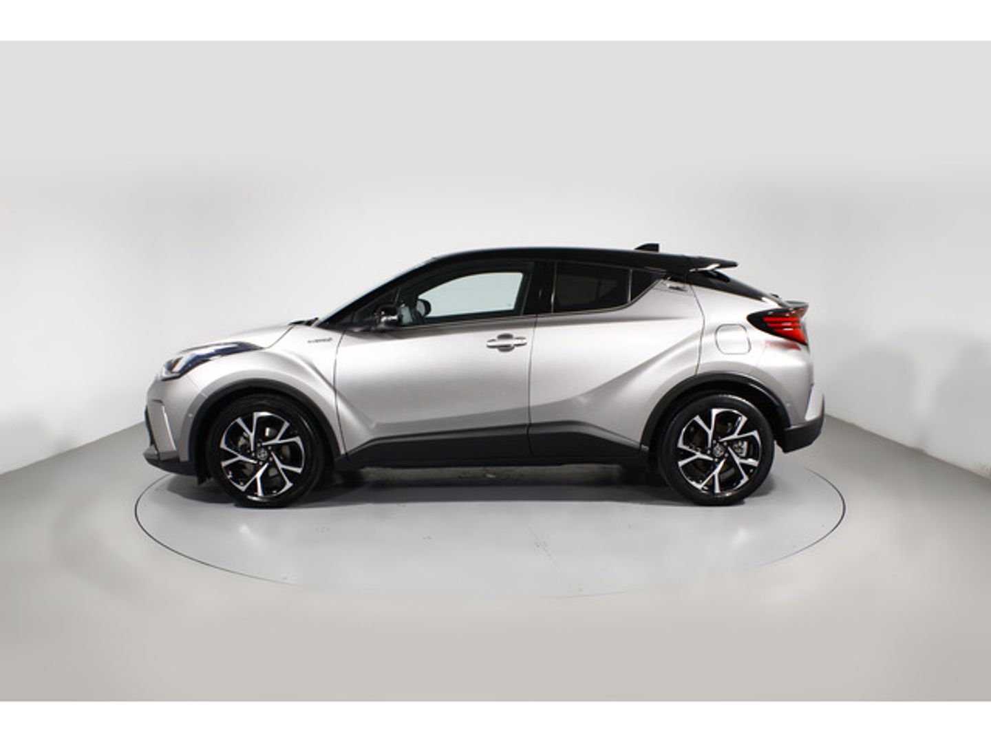 Toyota C-HR 180H