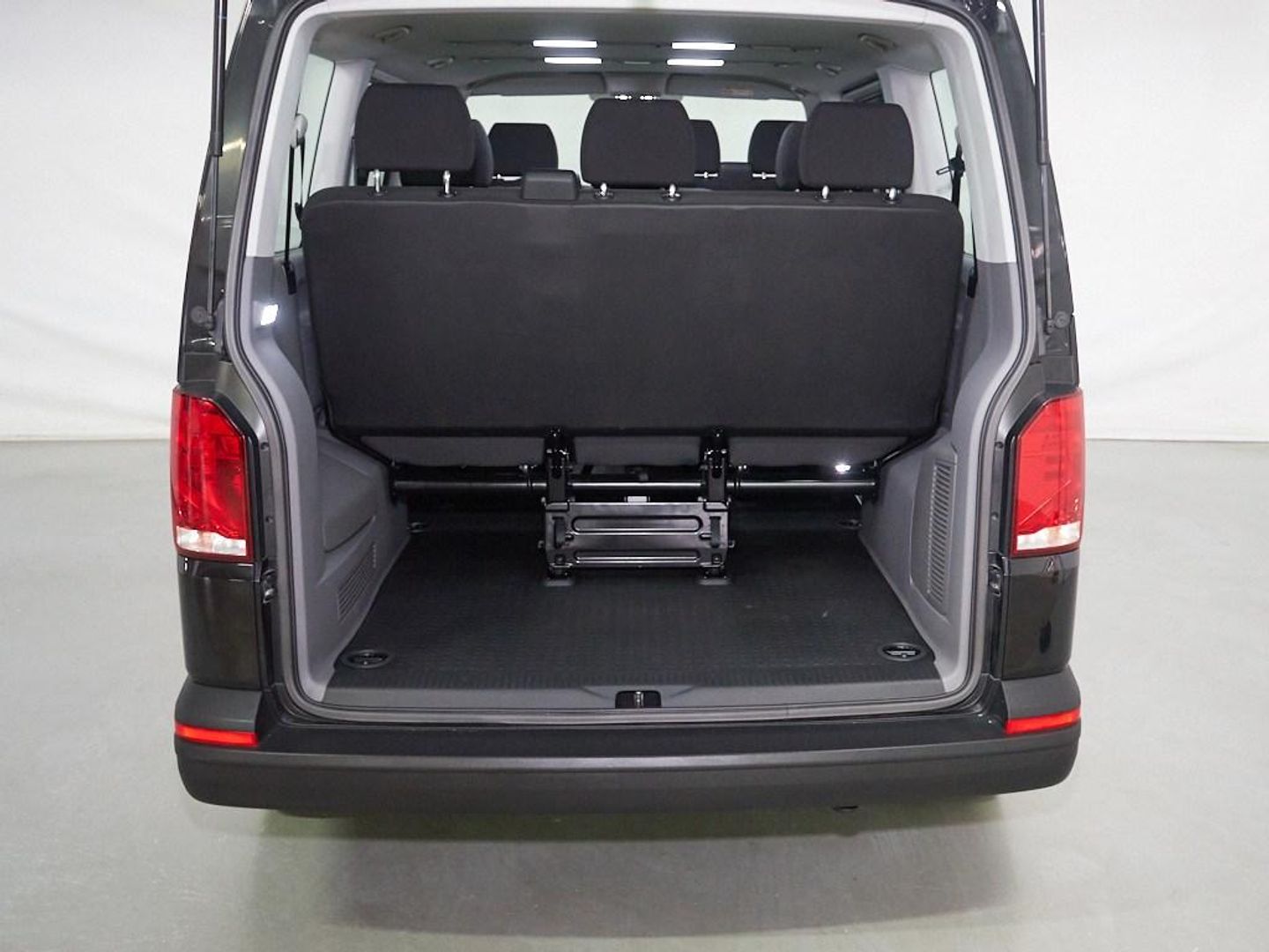 Volkswagen Caravelle 2.0 TDI Origin Batalla Corta