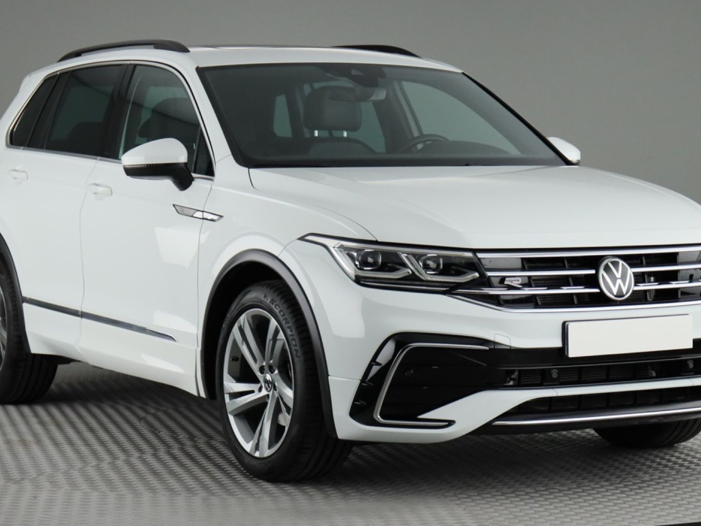 Volkswagen Tiguan 1.5 TSI R-Line