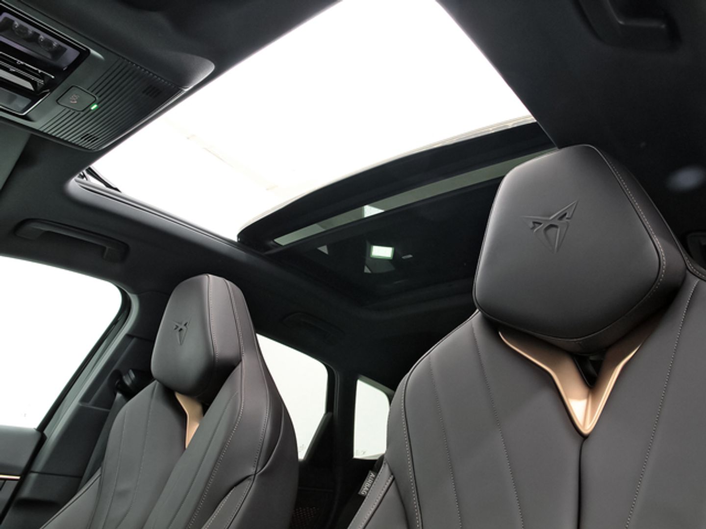 CUPRA Terramar 1.5 TSI e-Hybrid VZ DSG 200 kW (272 CV)