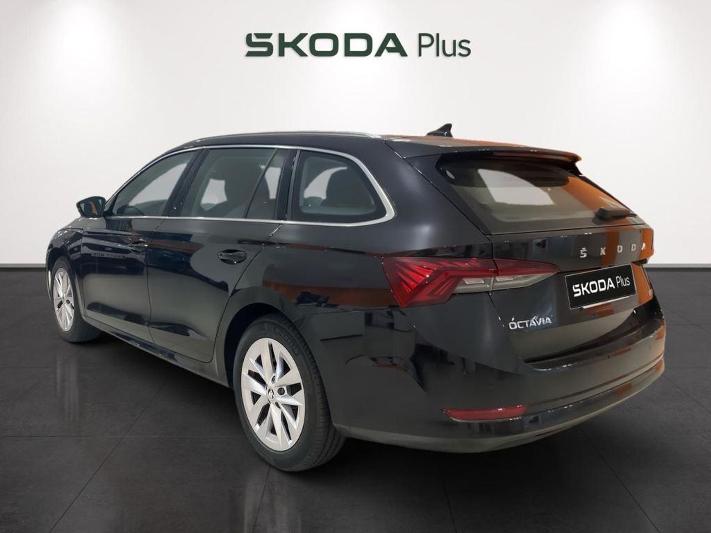 Skoda Octavia Combi 1.5 TSI m-HEV Selection