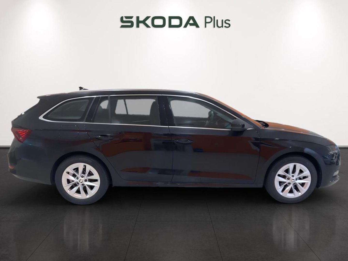 Skoda Octavia Combi 1.5 TSI m-HEV Selection