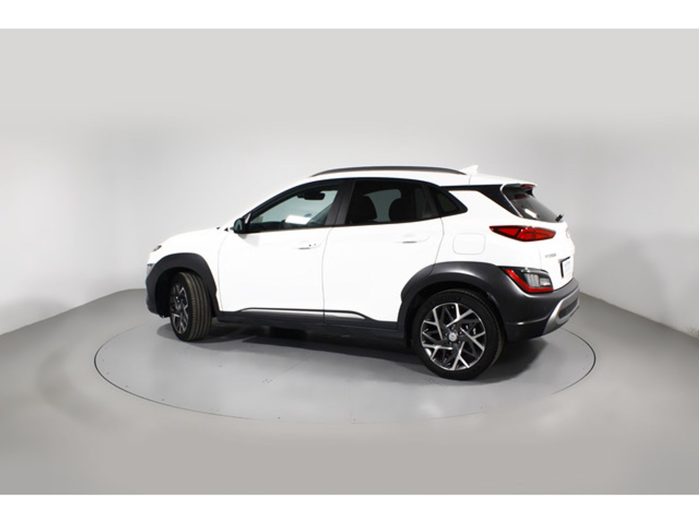 Hyundai Kona 1.6 GDI HEV Style Sky DCT 104 kW (141 CV)