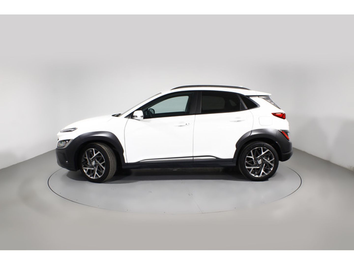 Hyundai Kona 1.6 GDI HEV Style Sky DCT 104 kW (141 CV)