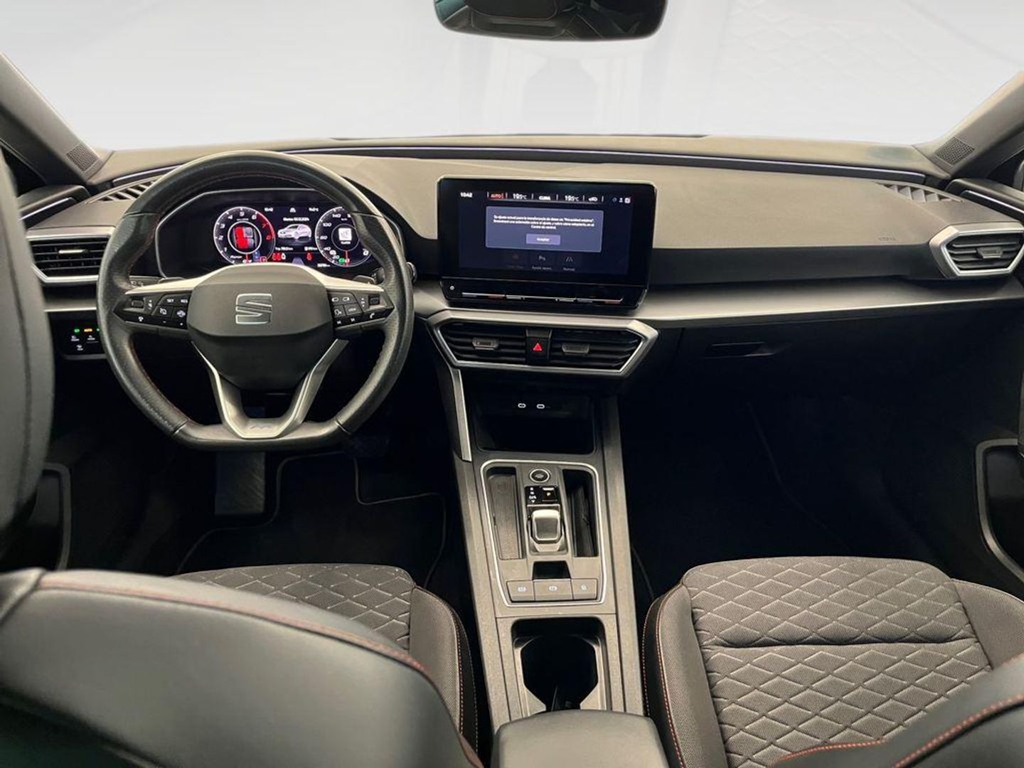 Seat León 1.5 eTSI FR Go L