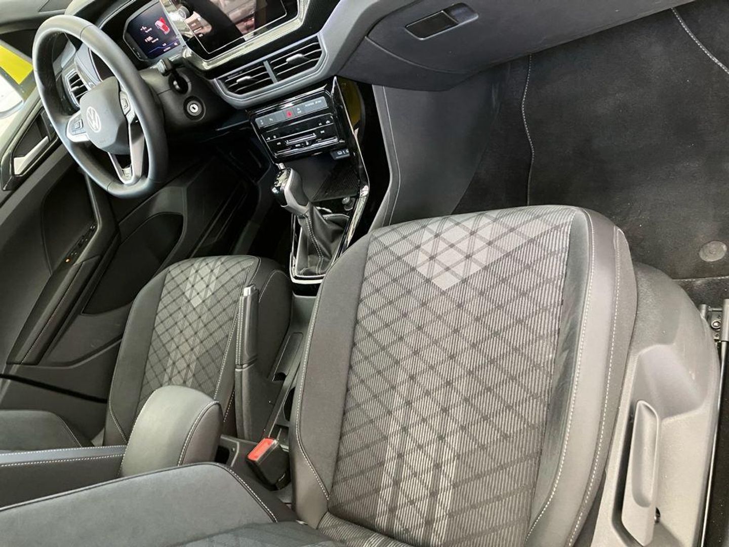 Volkswagen T-Cross R-Line 1.0 TSI 85 kW (116 CV) DSG