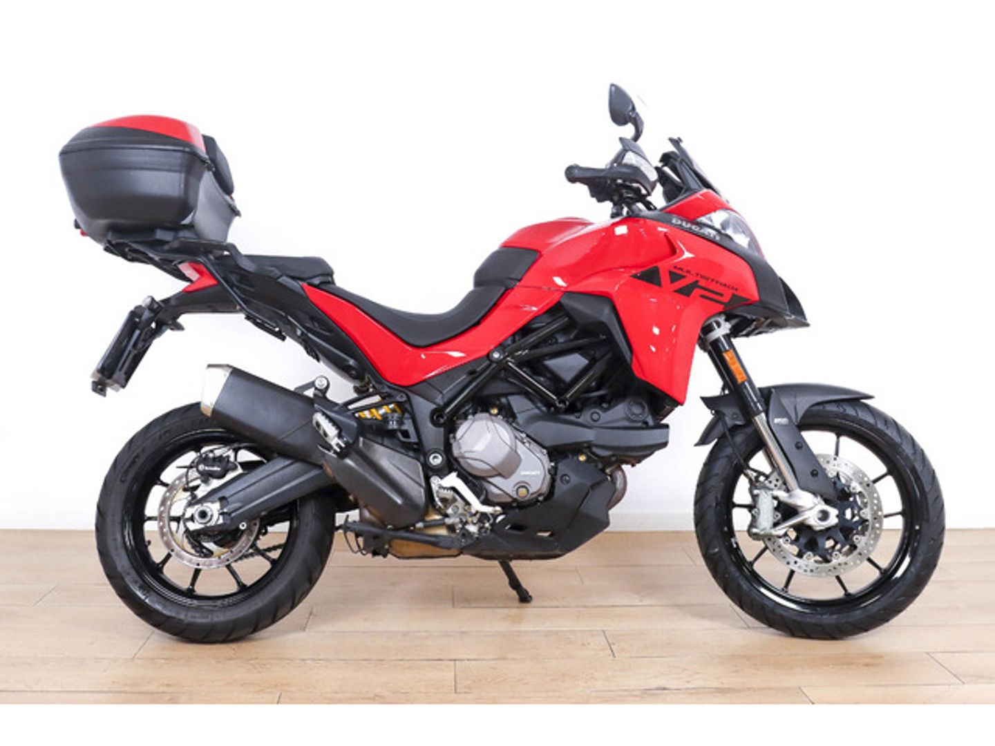 Ducati Multistrada V2 950 Rojo Motorcycle