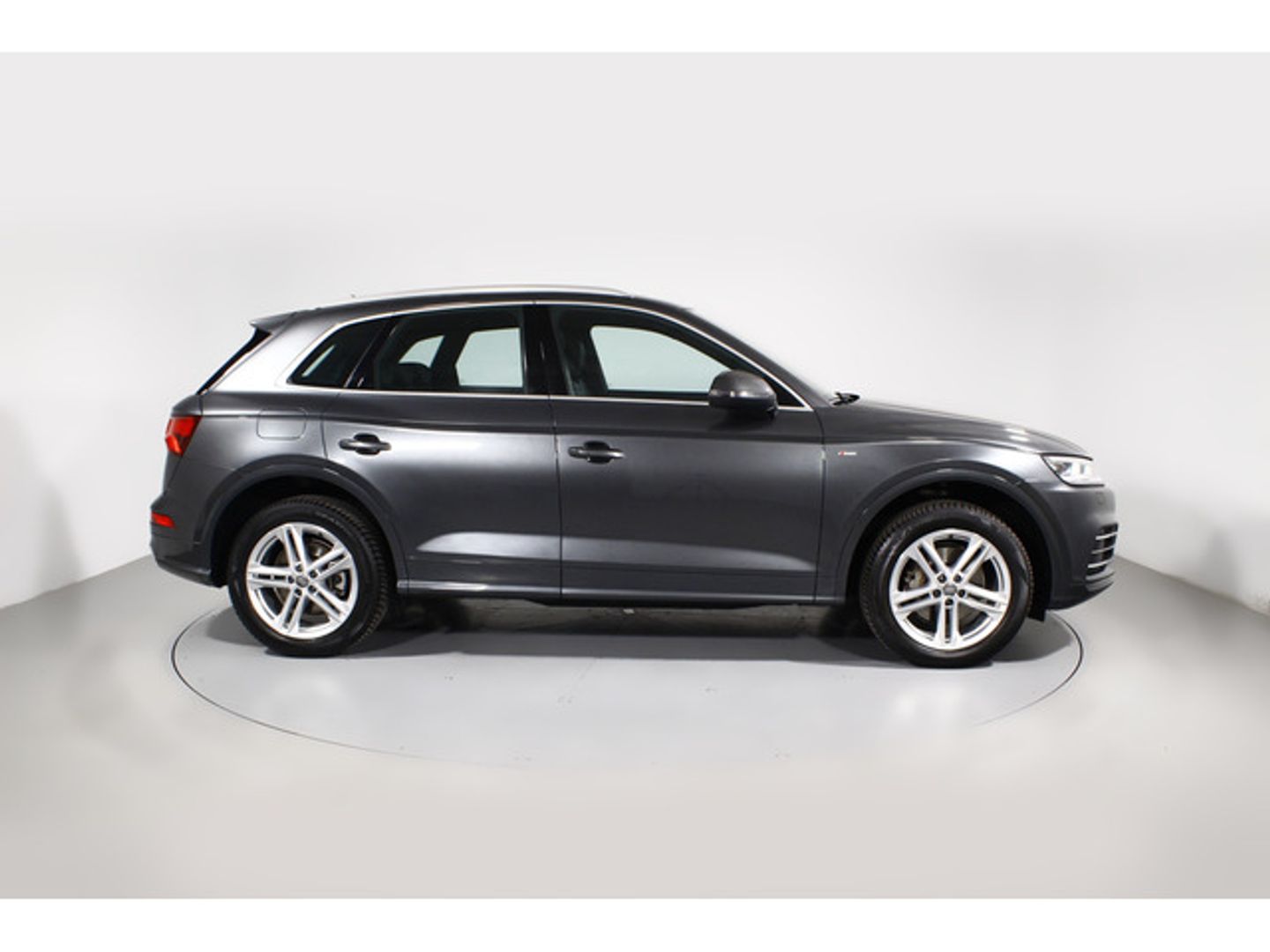 Audi Q5 40 TDI S line