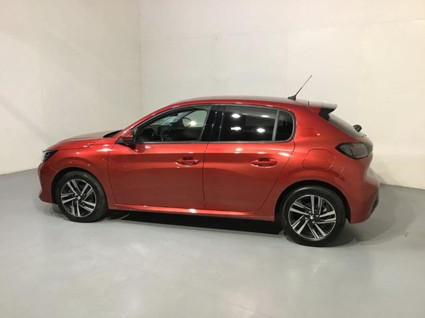 Peugeot 208 PureTech 100 Allure