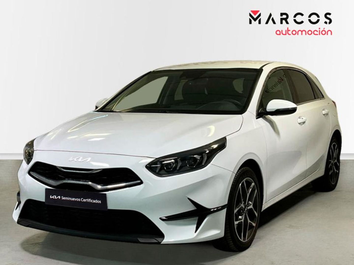 Kia Ceed 1.6 MHEV Concept Blanco Sedan