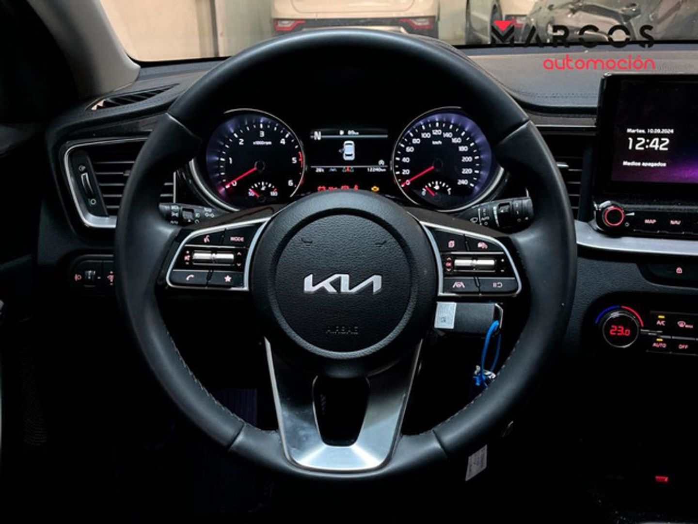 Kia Ceed 1.6 MHEV Concept