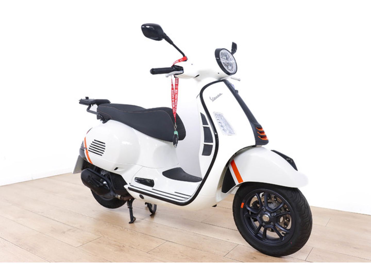 VESPA GTS 125 SUPERSPORT