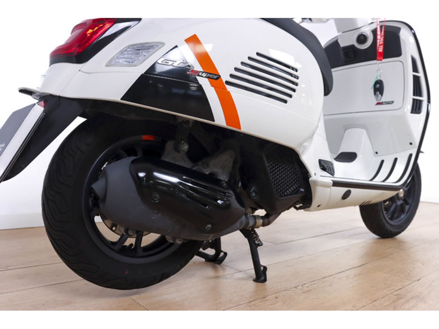 VESPA GTS 125 SUPERSPORT