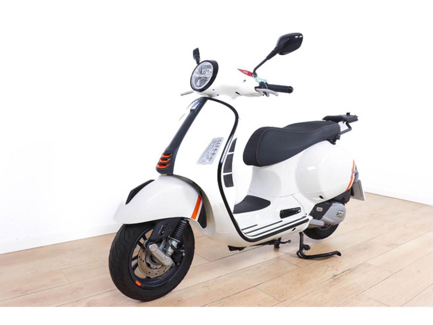 VESPA GTS 125 SUPERSPORT