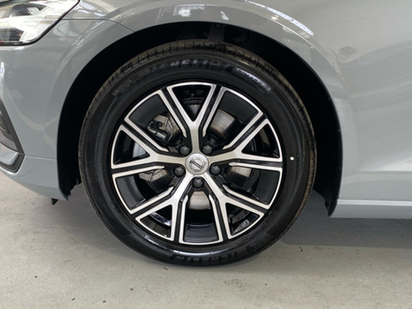 Volvo V60 B4 D Core
