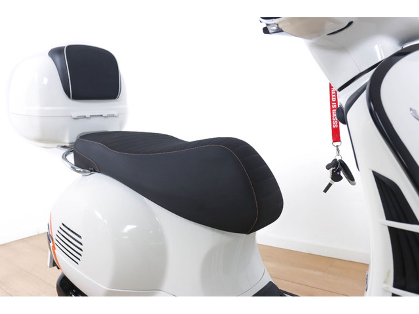 VESPA GTS 125 SUPERSPORT