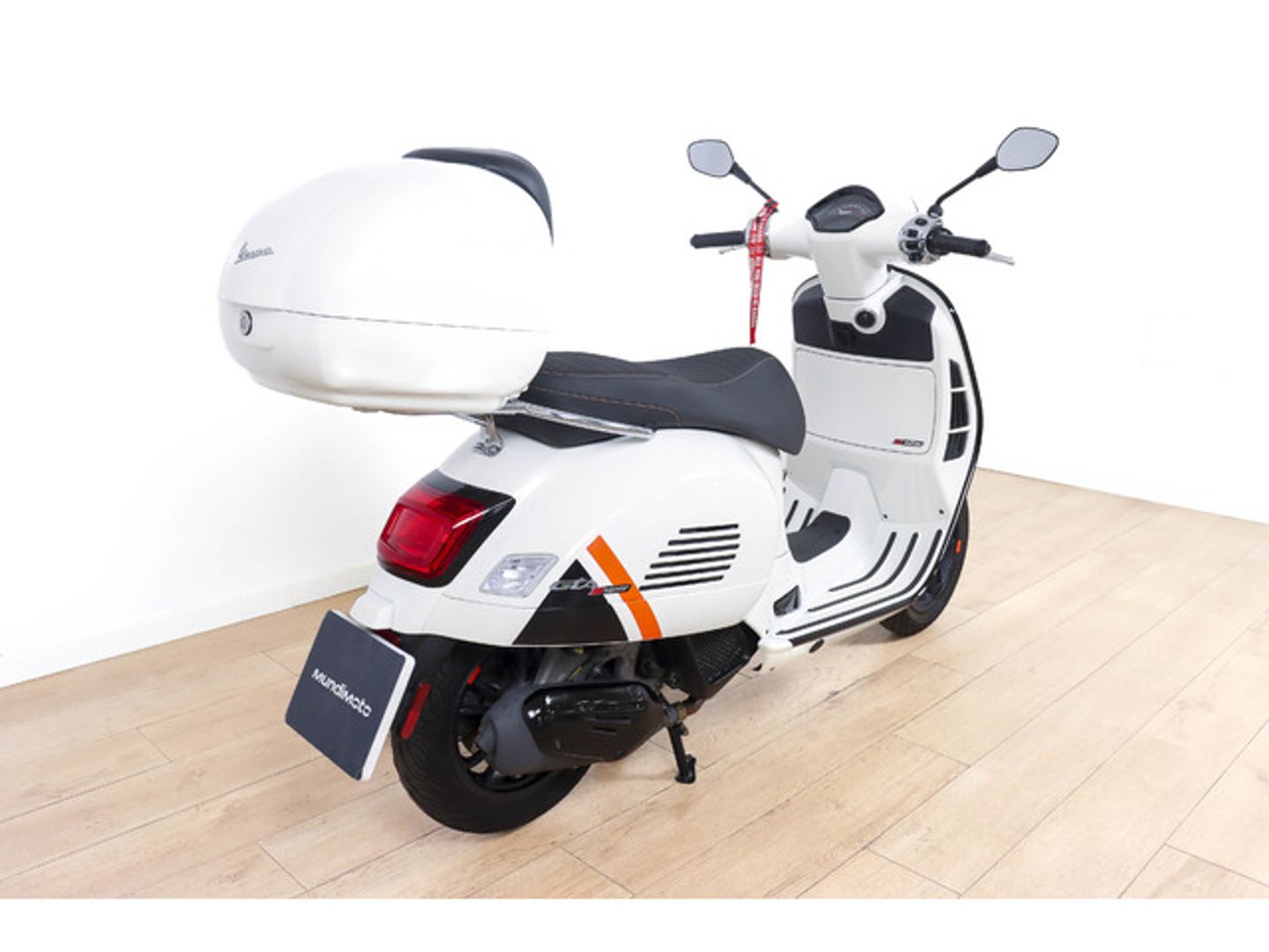 VESPA GTS 125 SUPERSPORT