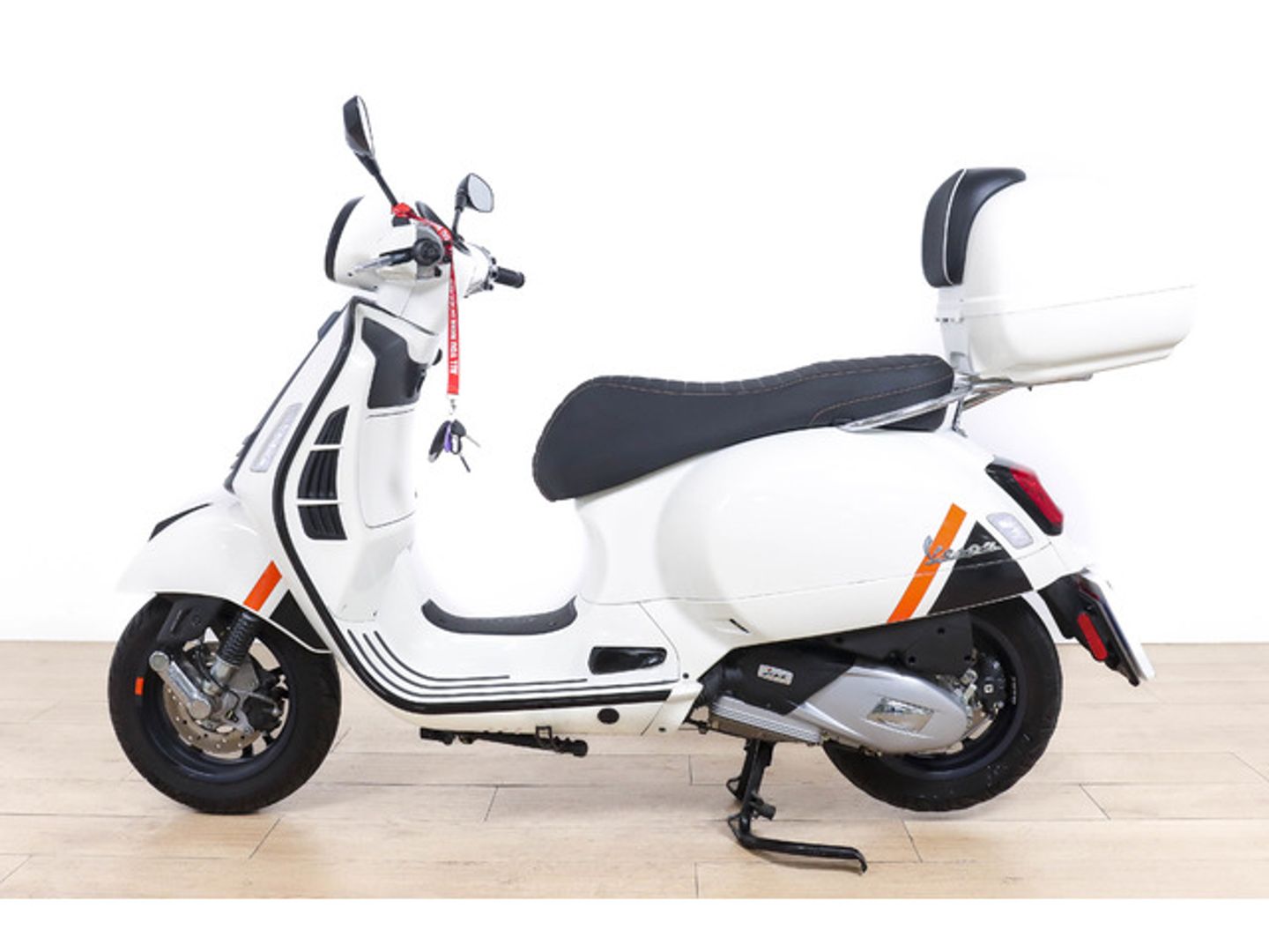 VESPA GTS 125 SUPERSPORT