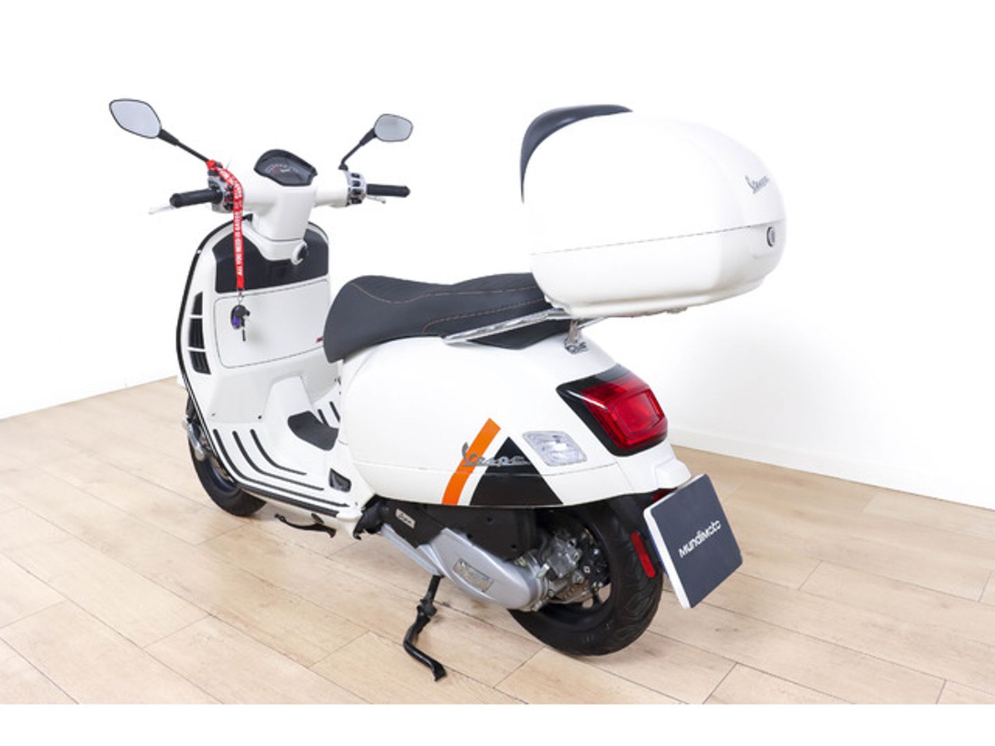 VESPA GTS 125 SUPERSPORT