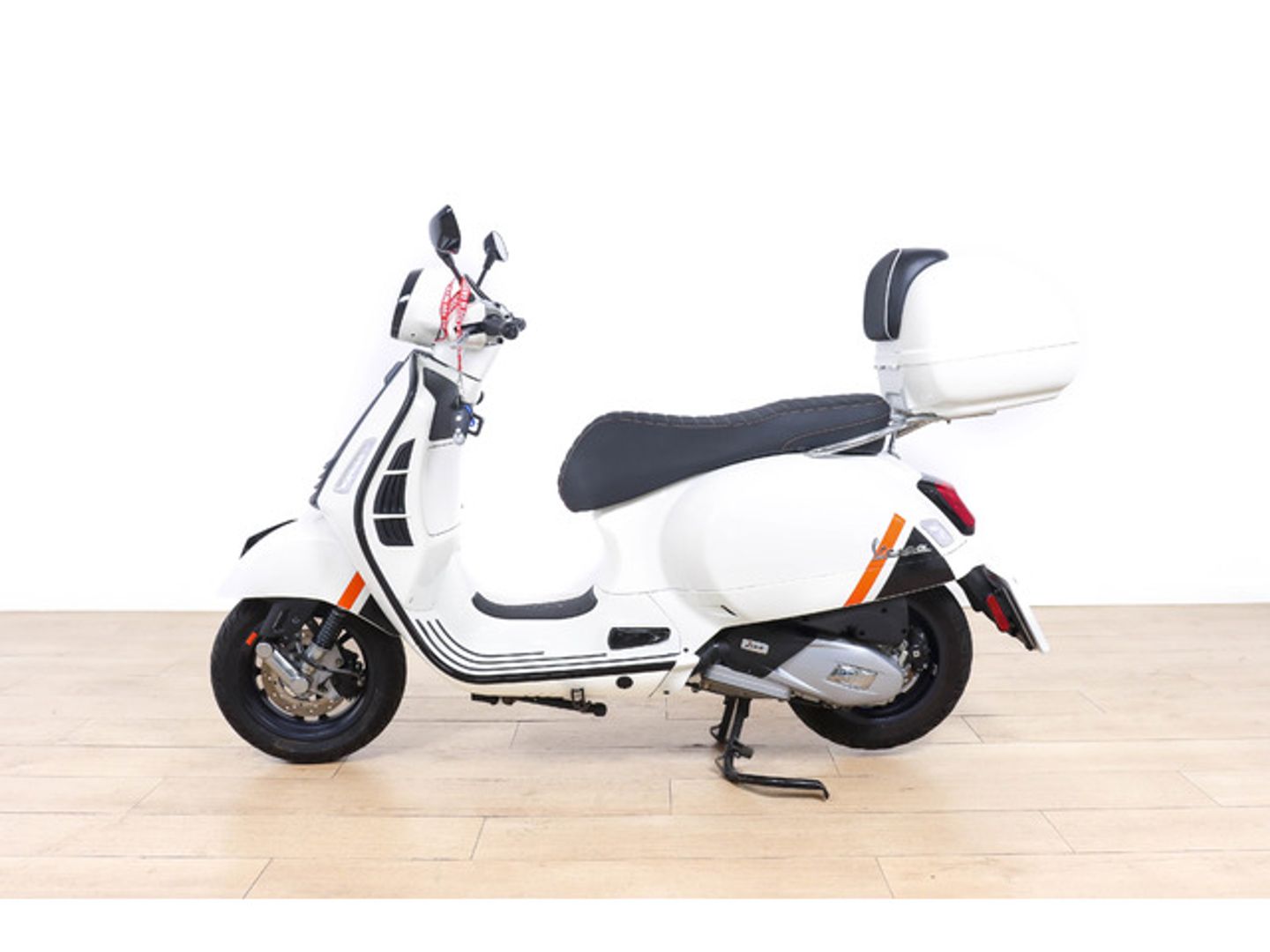 VESPA GTS 125 SUPERSPORT