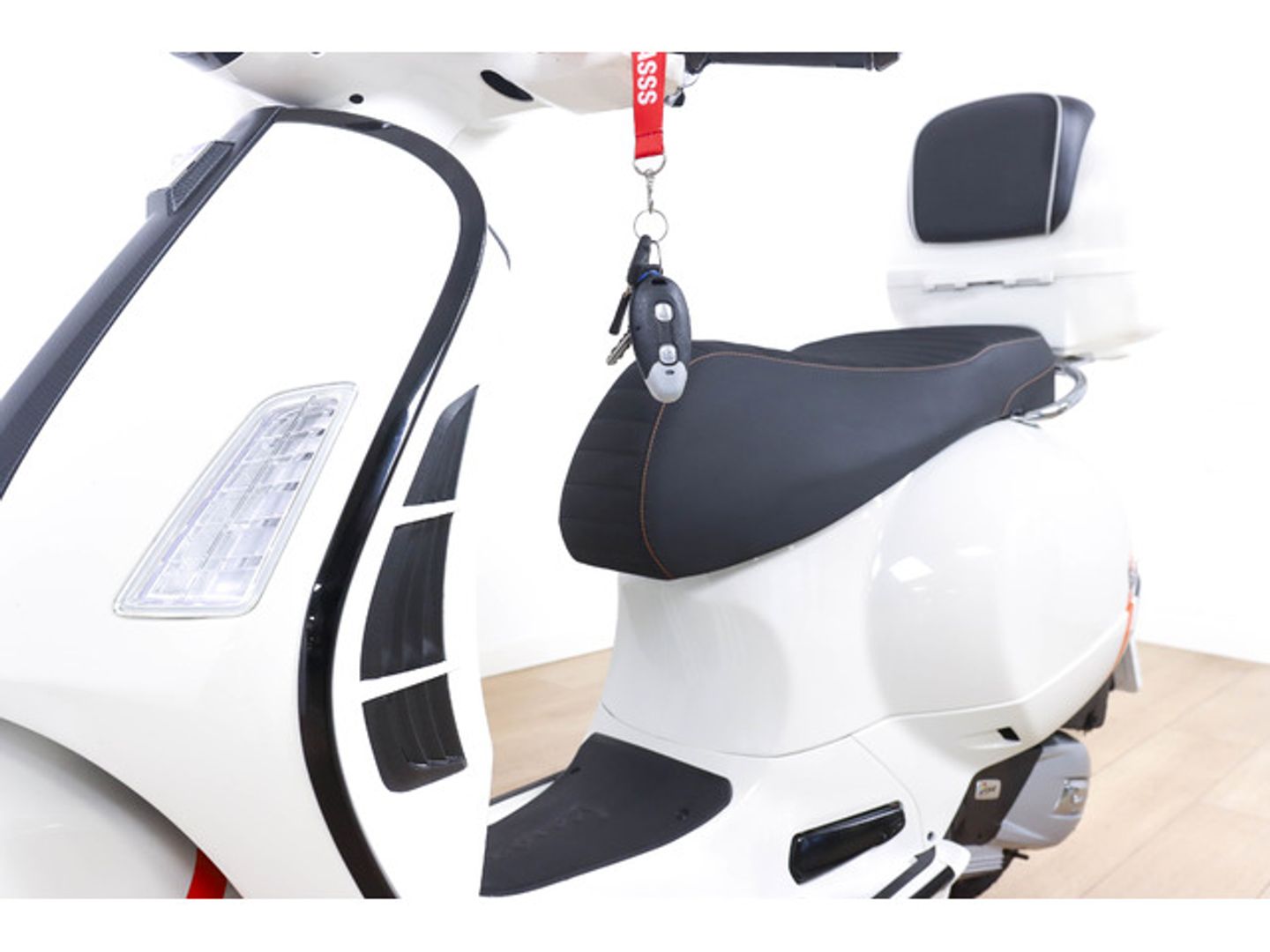 VESPA GTS 125 SUPERSPORT