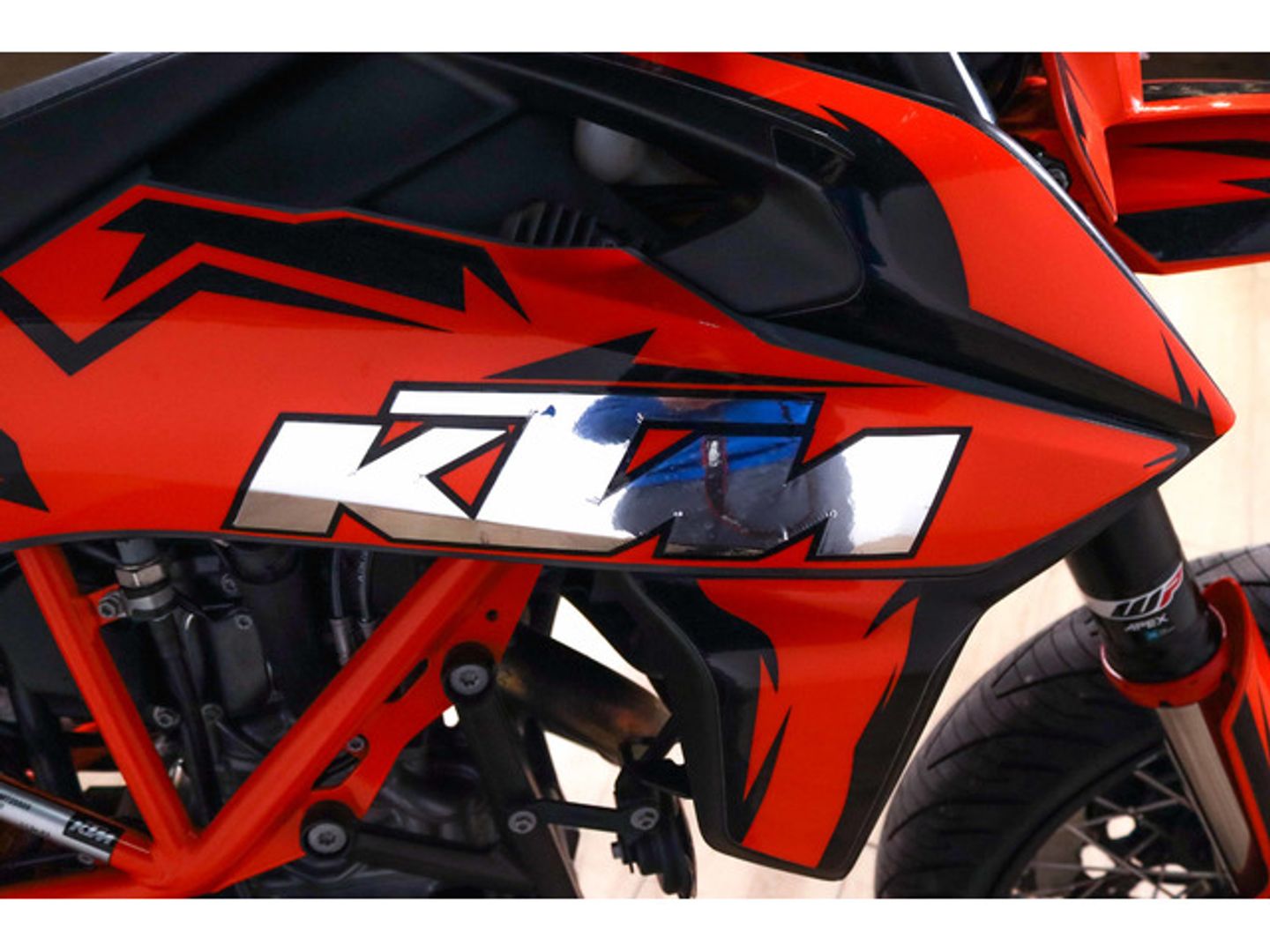 Ktm SMC 690 SUPERMOTO R