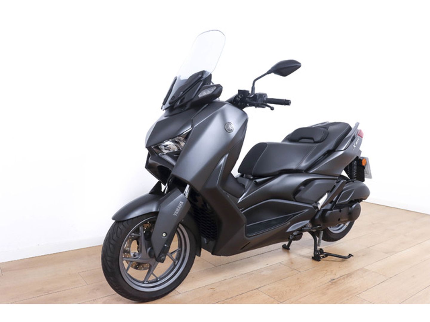 Yamaha X-Max 125