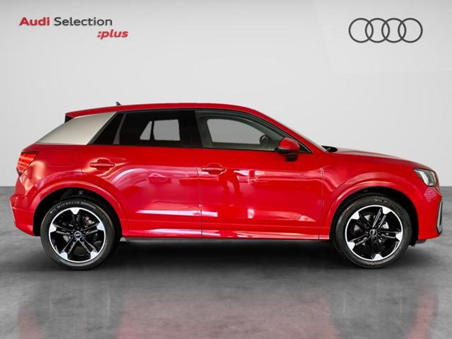 Audi Q2 S line 30 TFSI 81 kW (110 CV)