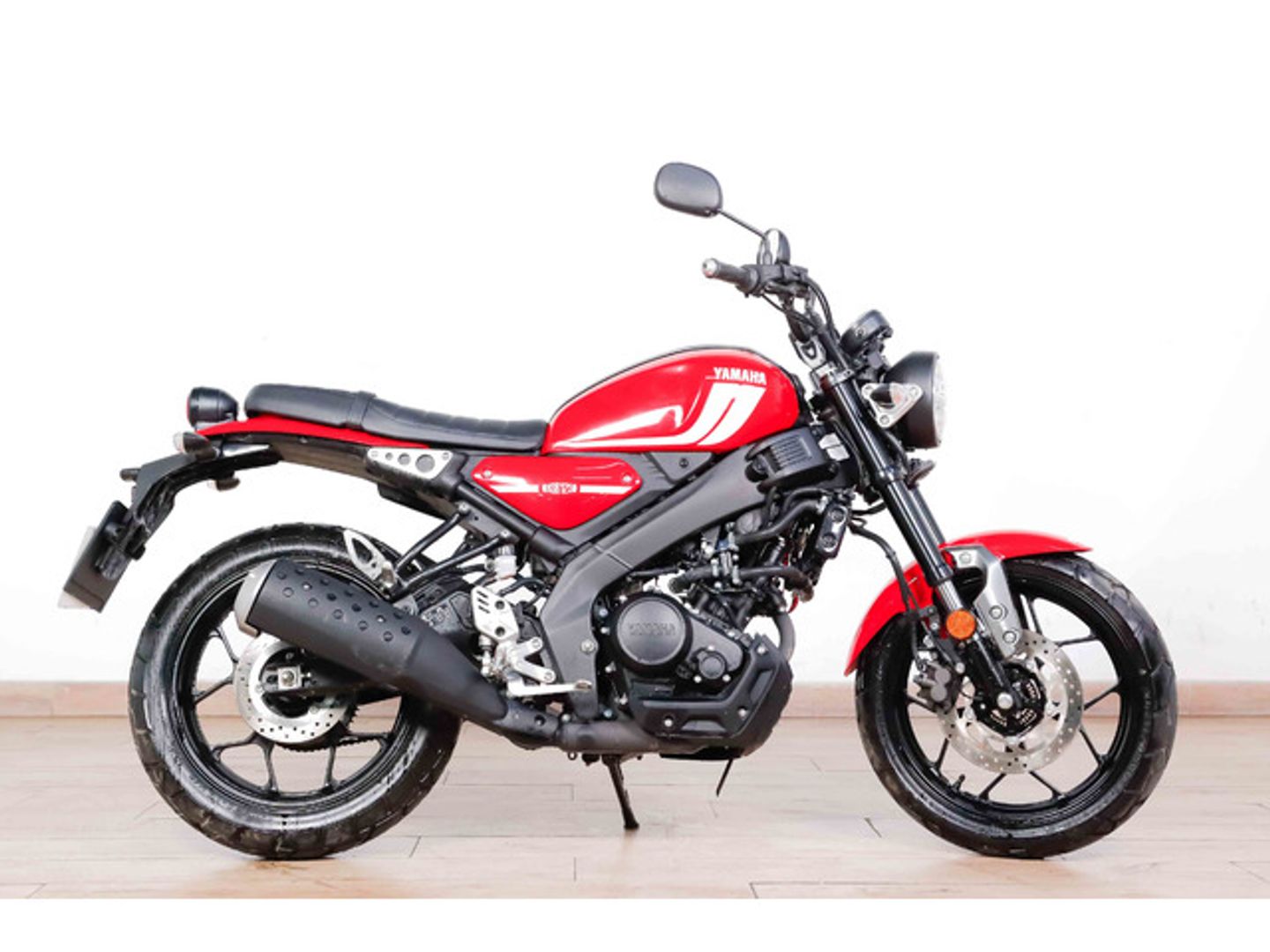 Yamaha XSR 125 Rojo Motorcycle