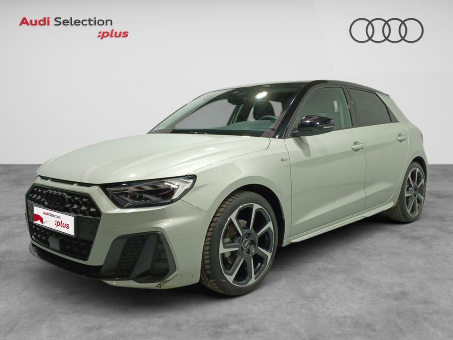 Audi A1 Sportback 30 TFSI Adrenalin Black edition Gris Plata Sedan