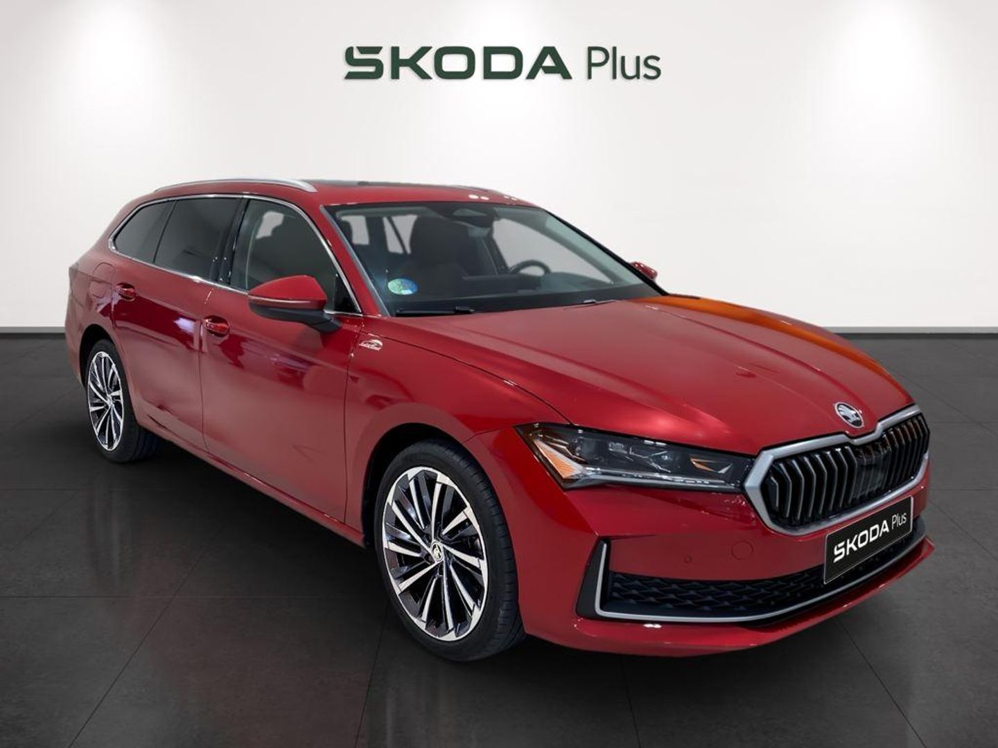 Skoda Superb Combi 1.5 TSI m-HEV L&K Rojo Familiar