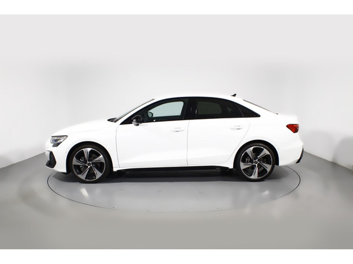 Audi A3 Sedan S line 35 TFSI 110 kW (150 CV) S tronic