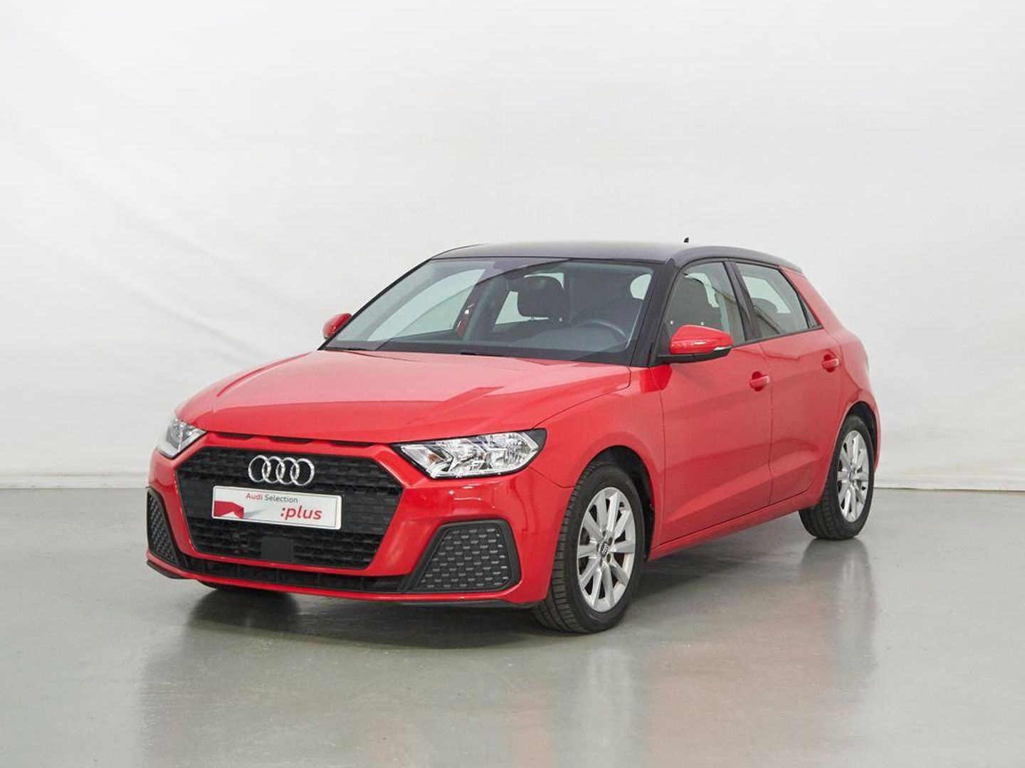 Audi A1 Sportback 25 TFSI Advanced Rojo Sedan