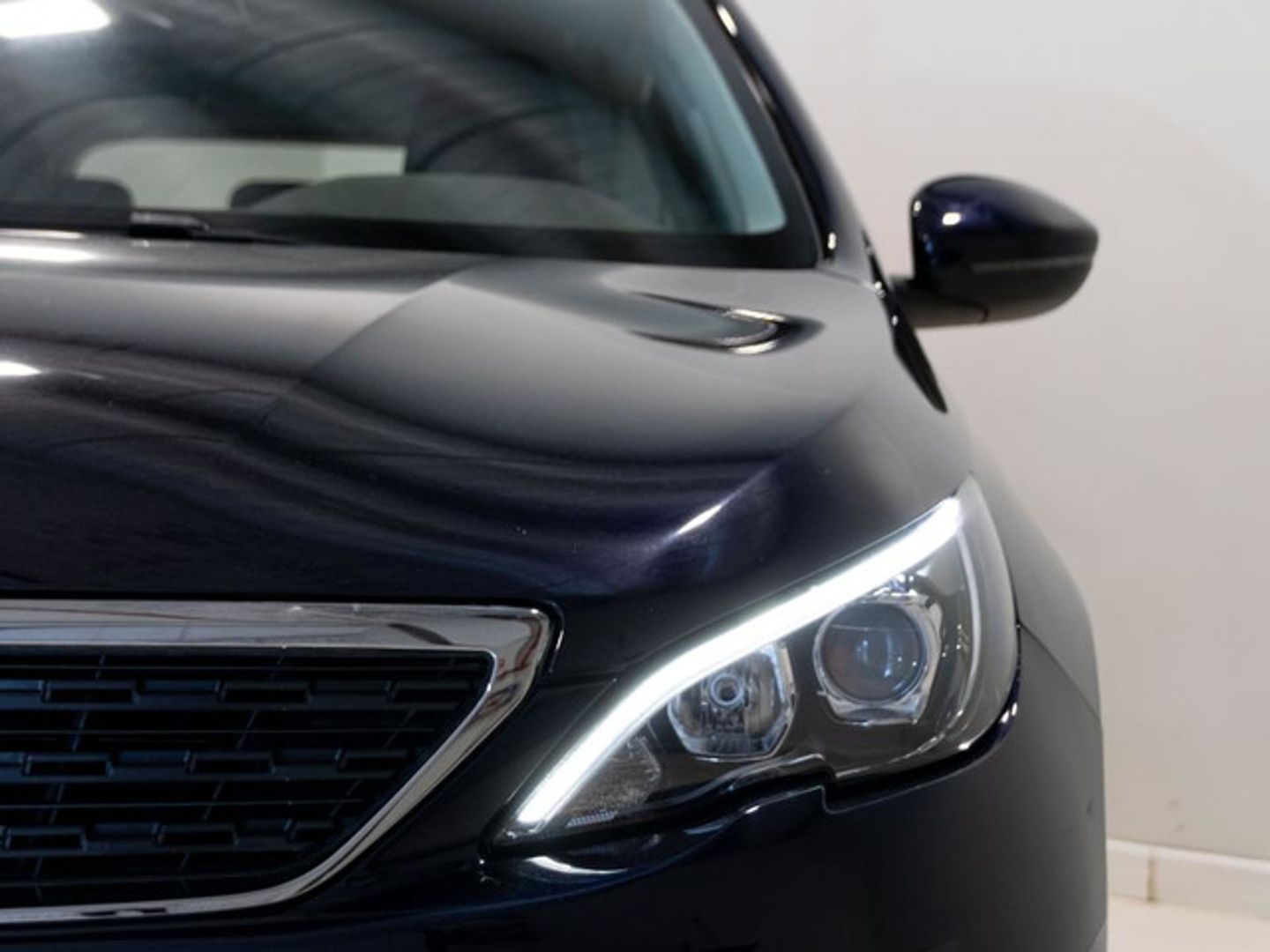 Peugeot 308 SW BlueHDI 100 Business Line