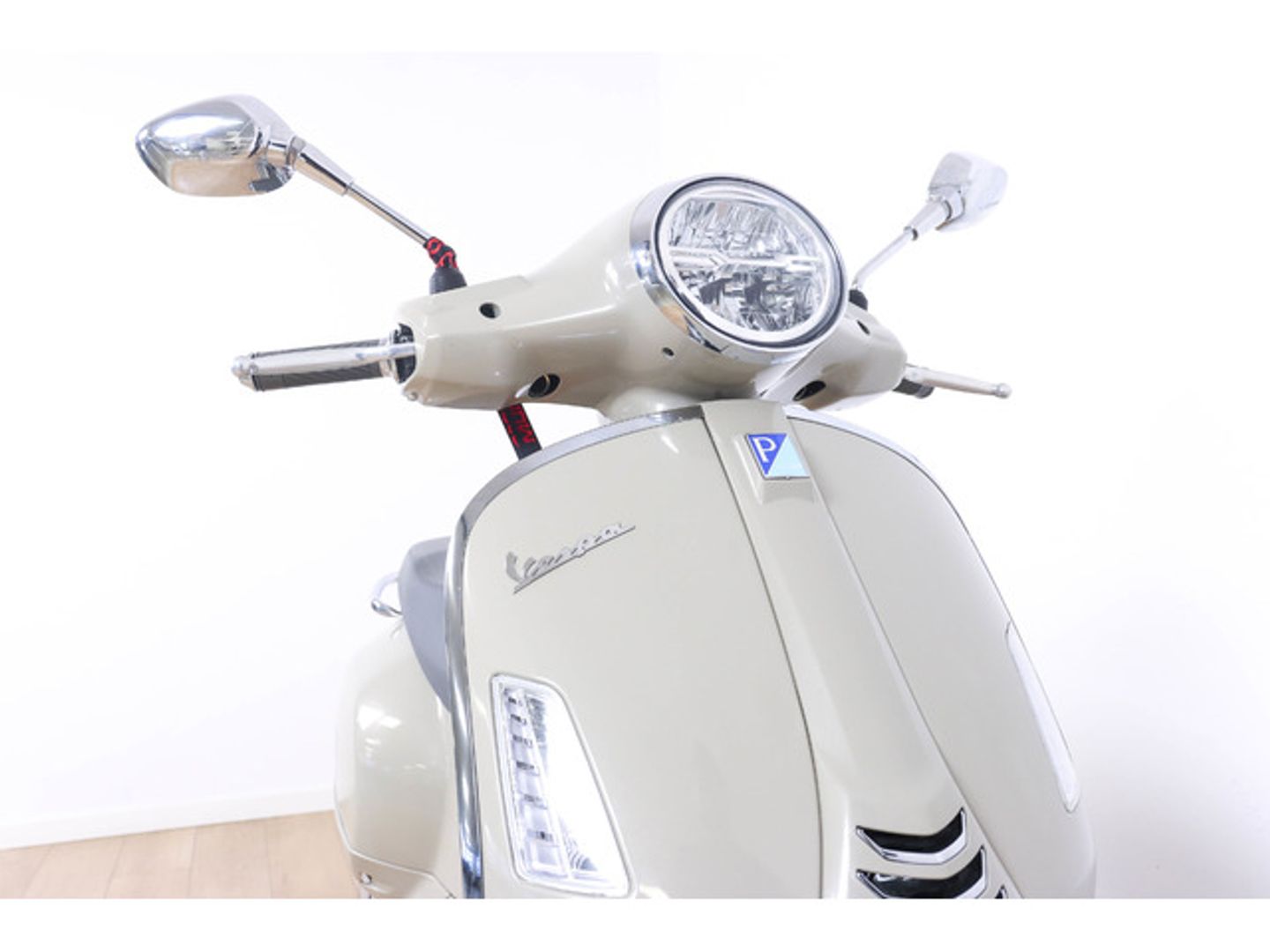 Vespa GTS 125