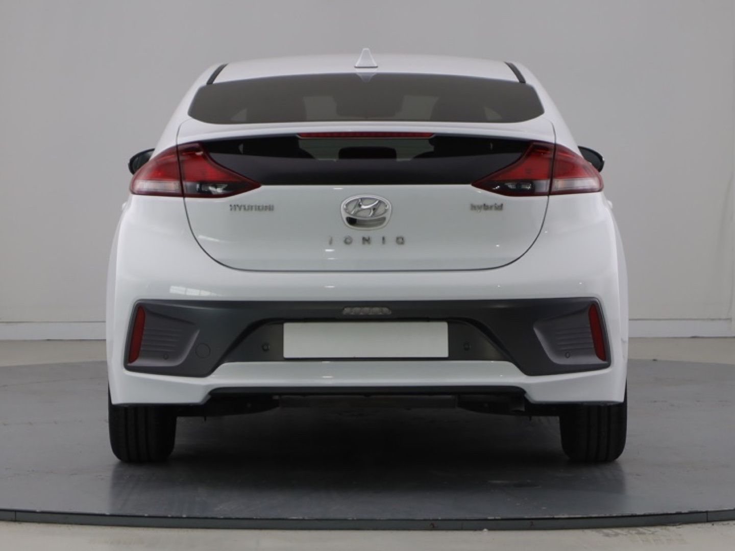 Hyundai Ioniq 1.6 GDI HEV