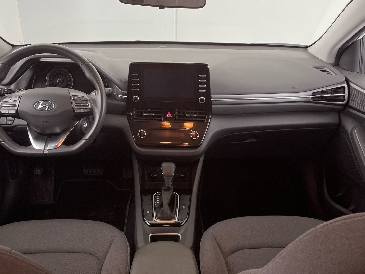 Hyundai Ioniq 1.6 GDI HEV