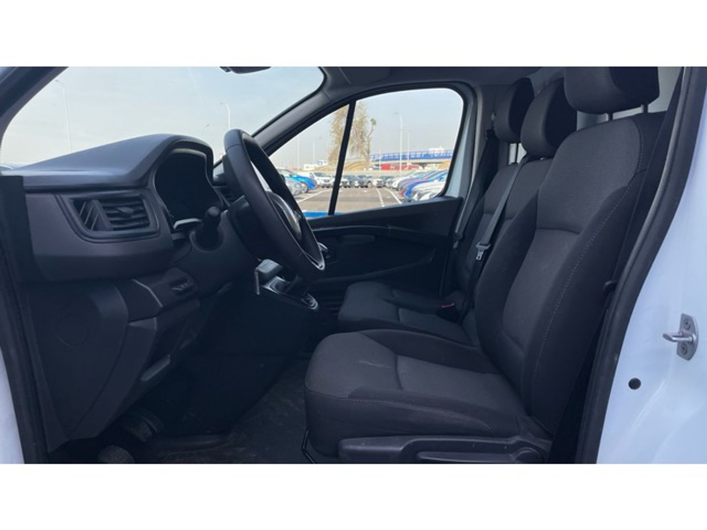Renault Trafic Furgon dCi 130 -