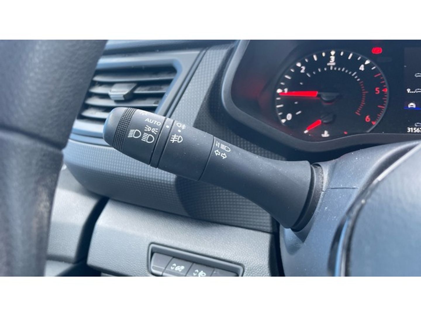 Renault Trafic Furgon dCi 130 -