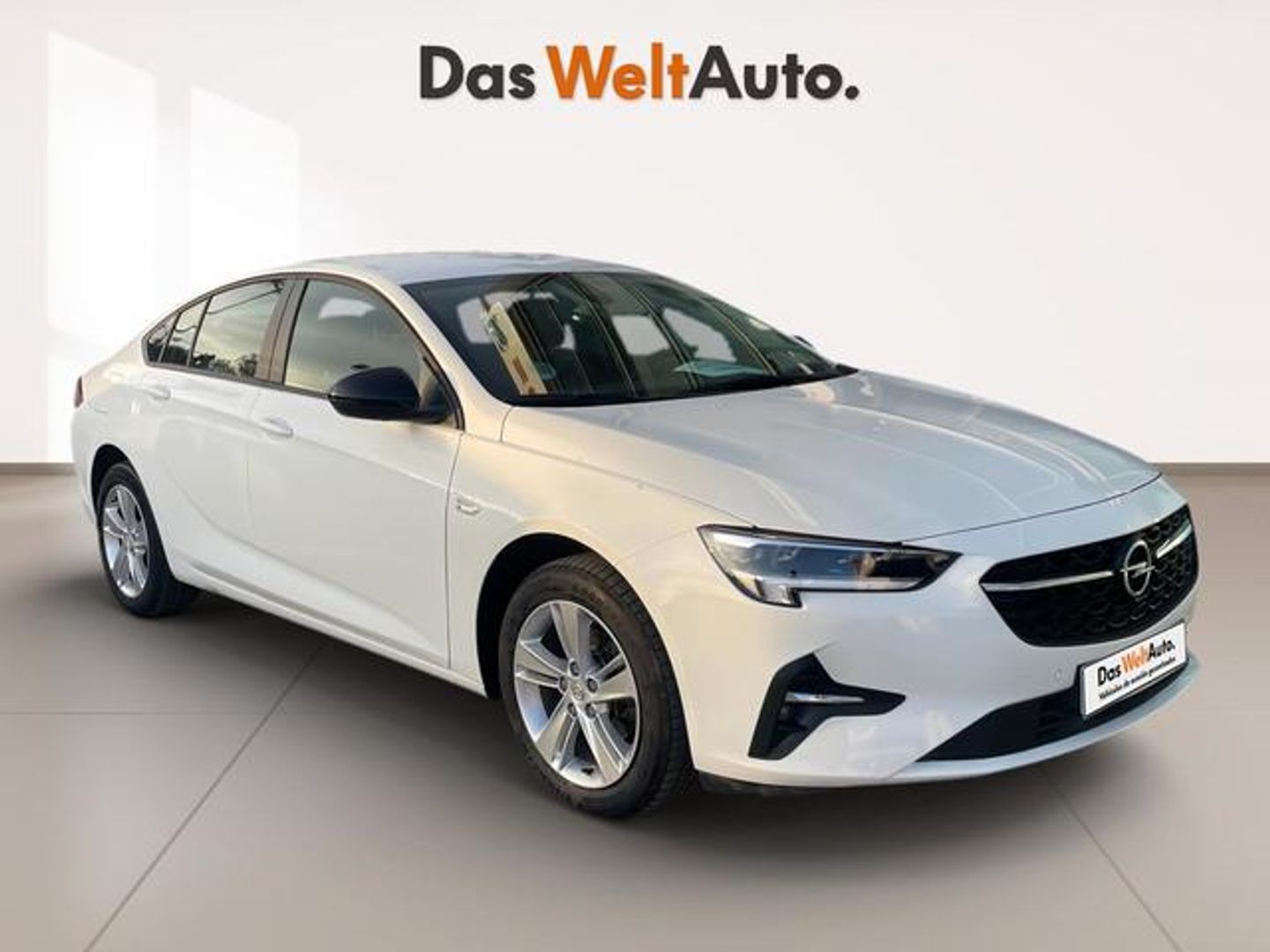 Opel Insignia 1.5D Business Edition Blanco Sedan