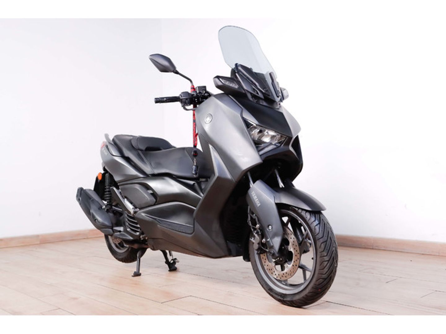 Yamaha X-Max 125