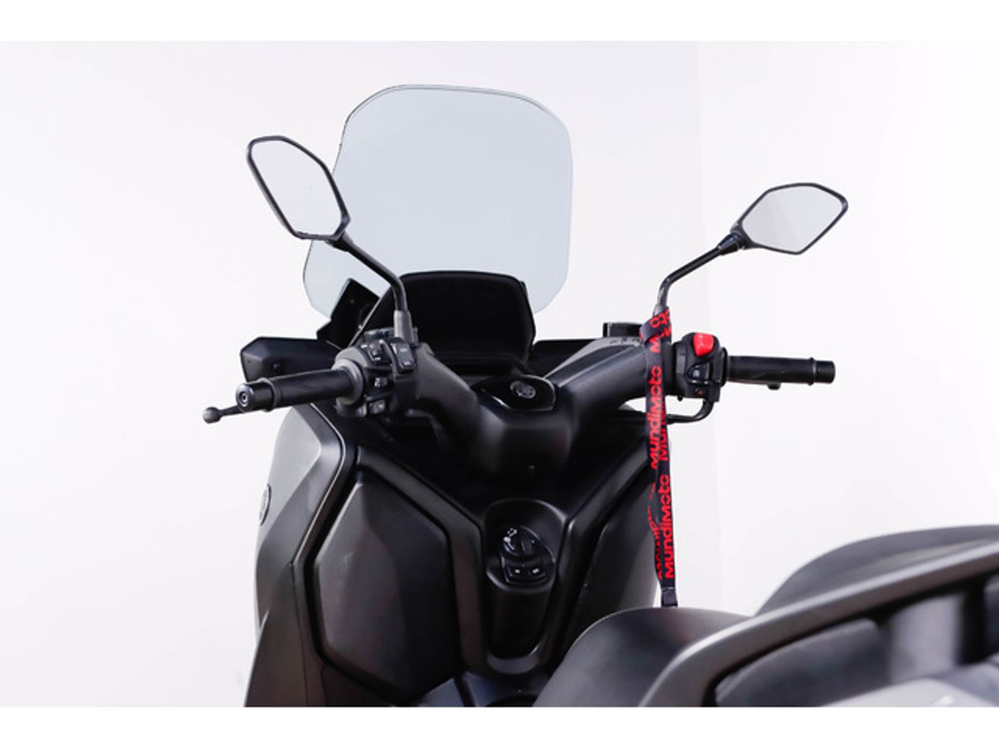 Yamaha X-Max 125