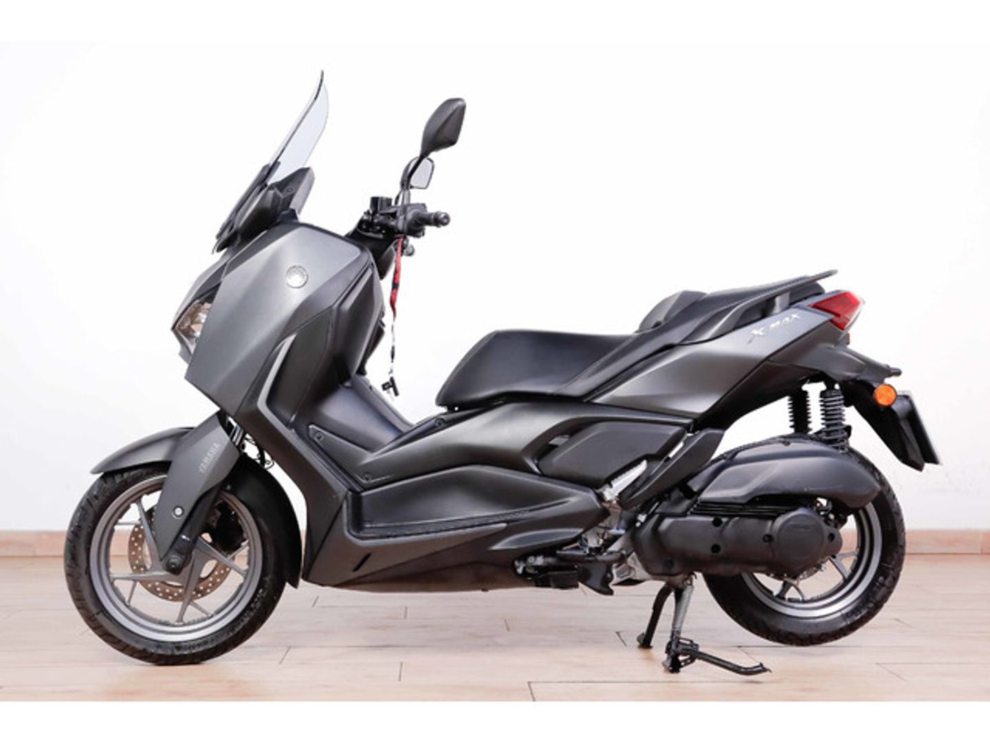 Yamaha X-Max 125