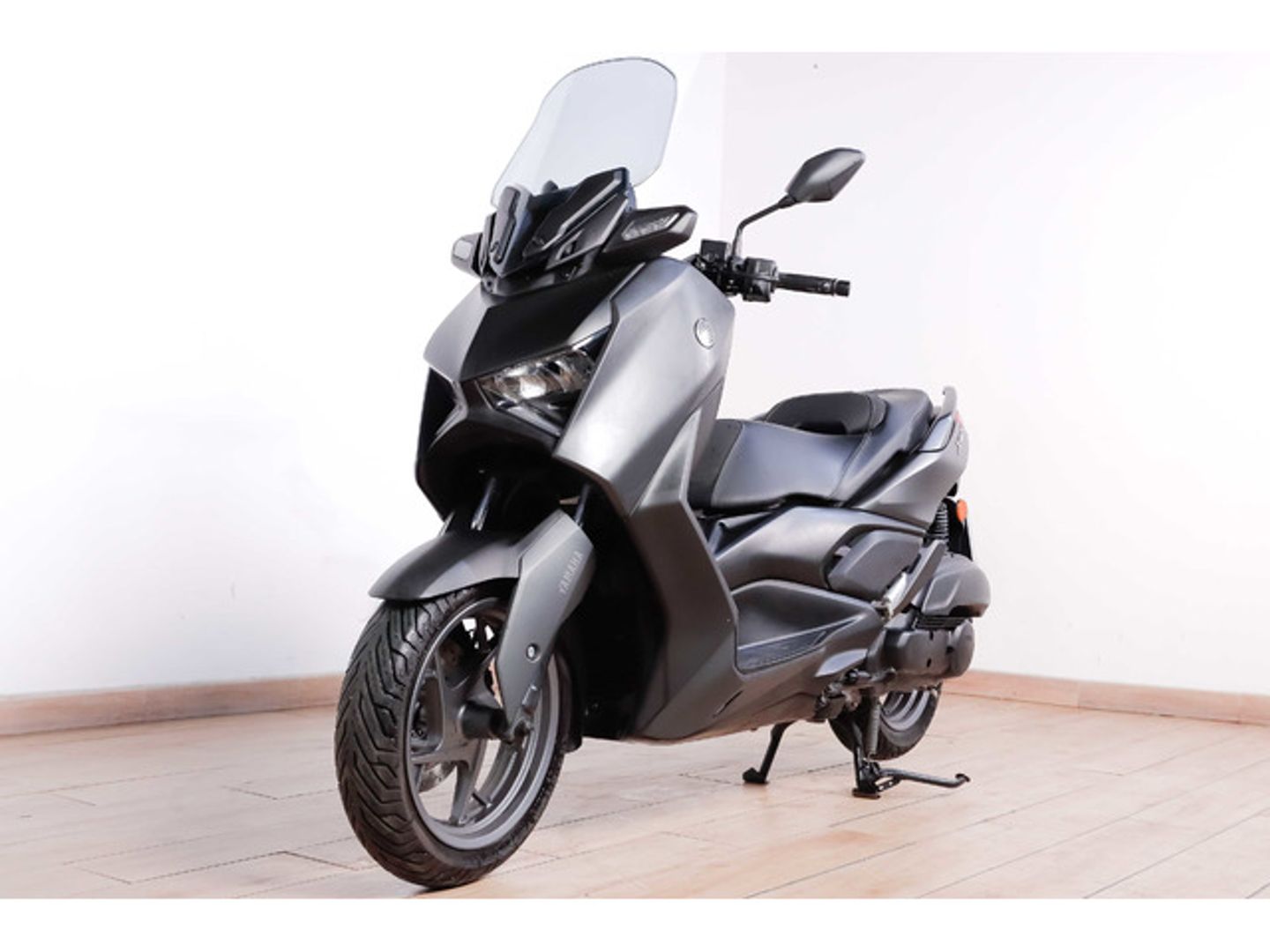 Yamaha X-Max 125