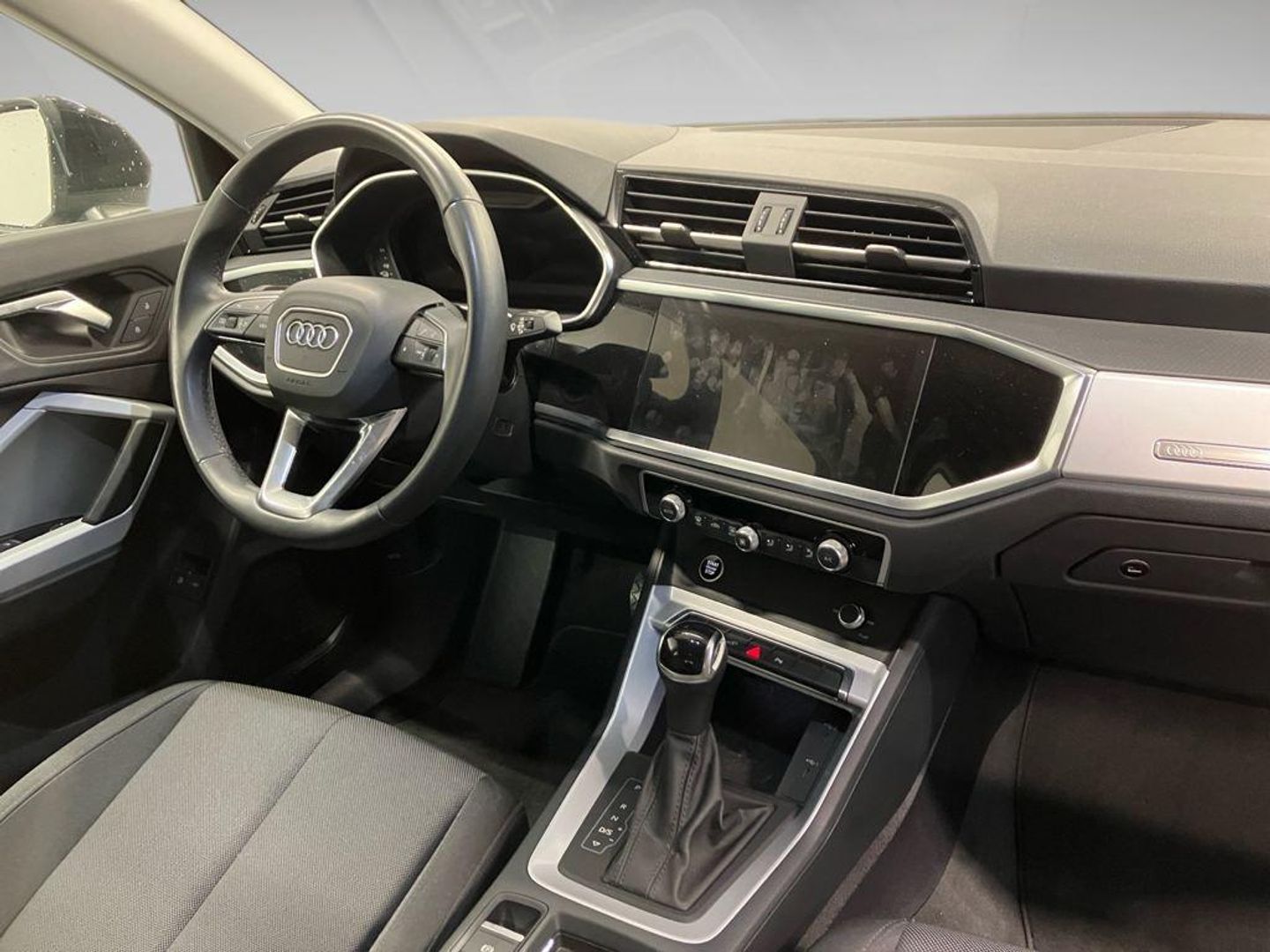 Audi Q3 TFSIe 45 TFSI e Advanced