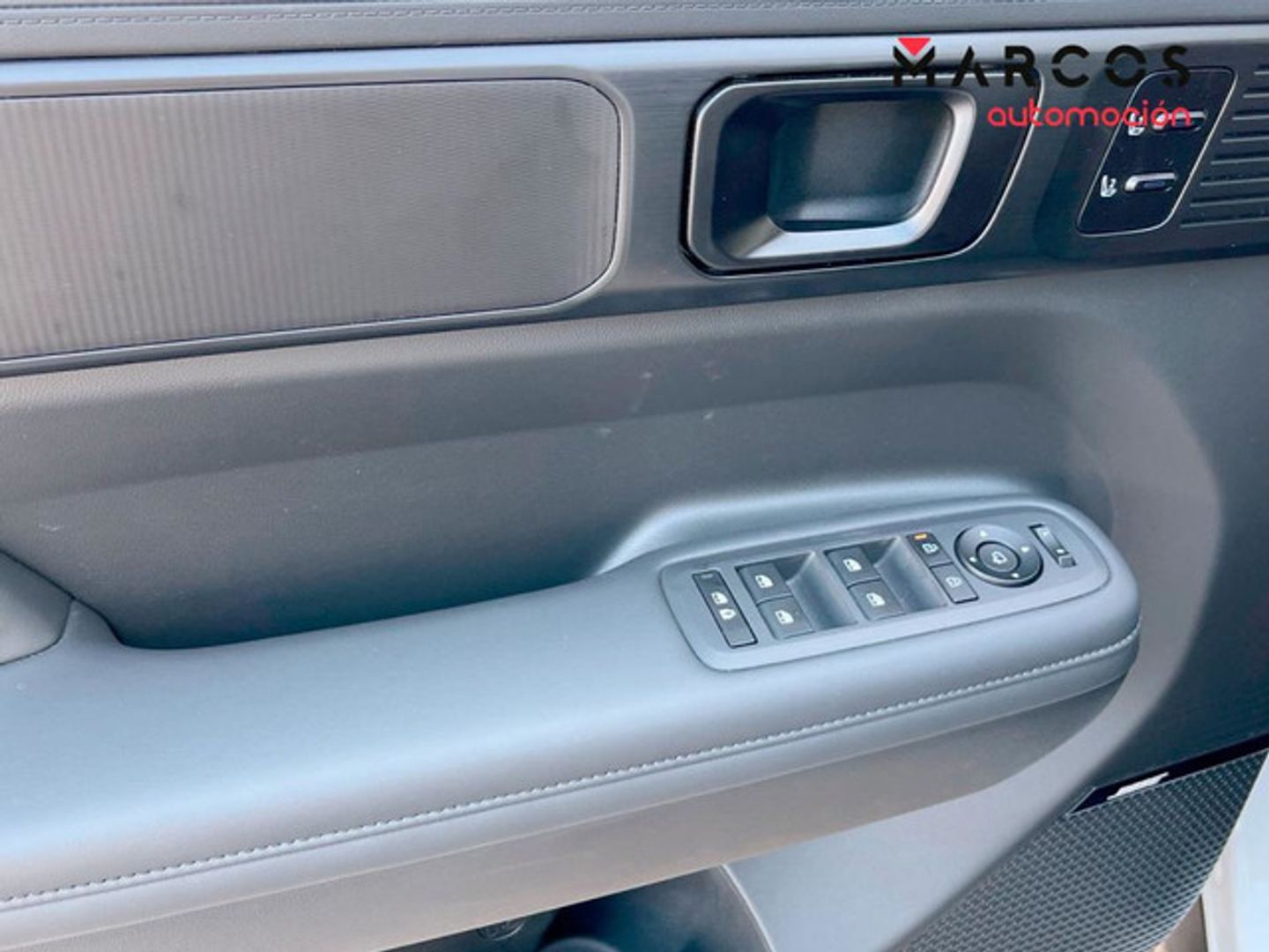 Hyundai Santa Fe 1.6 TGDi HEV Calligraphy 4X4 AT 158 kW (215 CV)