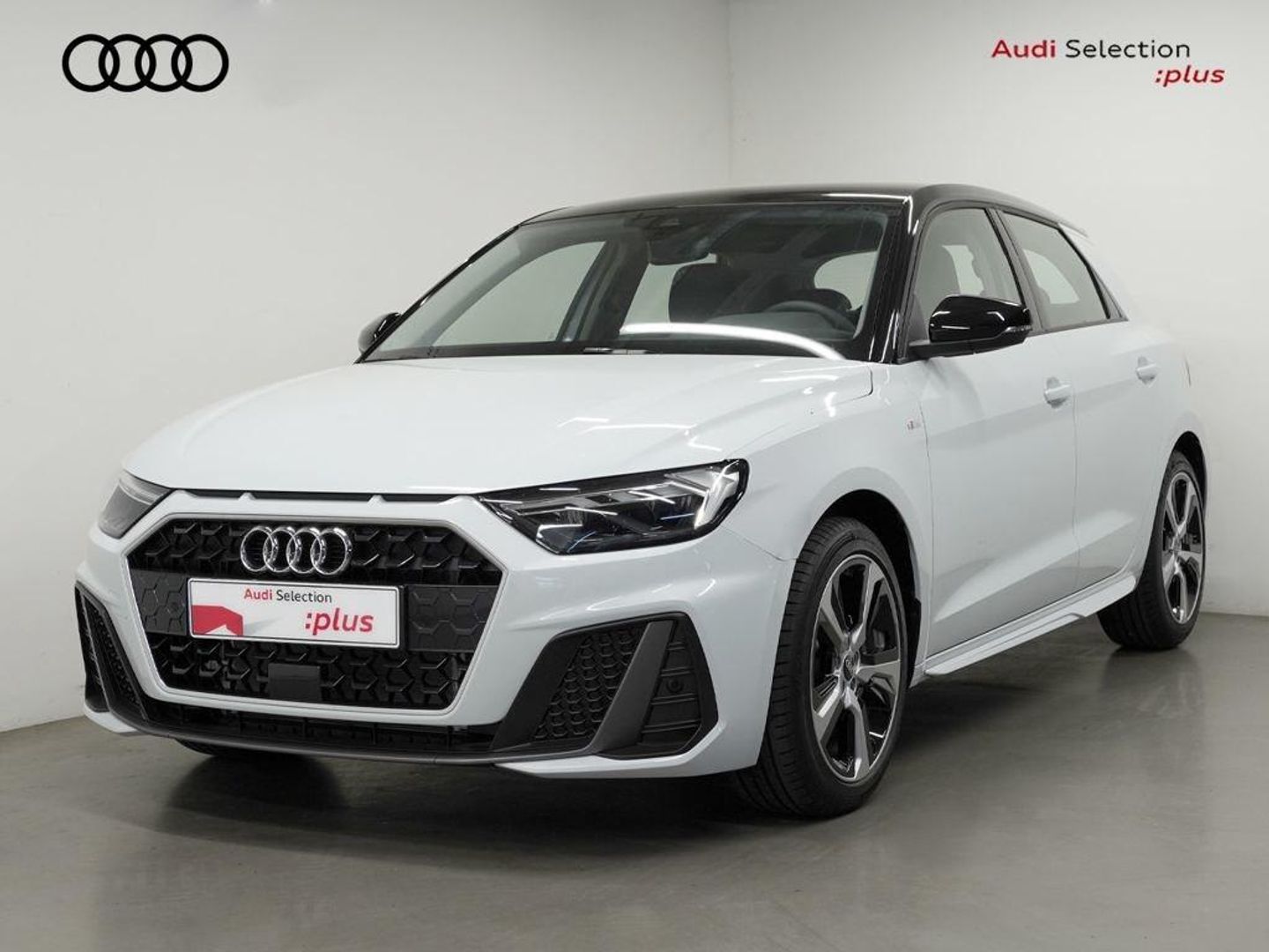 Audi A1 Sportback 30 TFSI Adrenalin Black edition Blanco Sedan